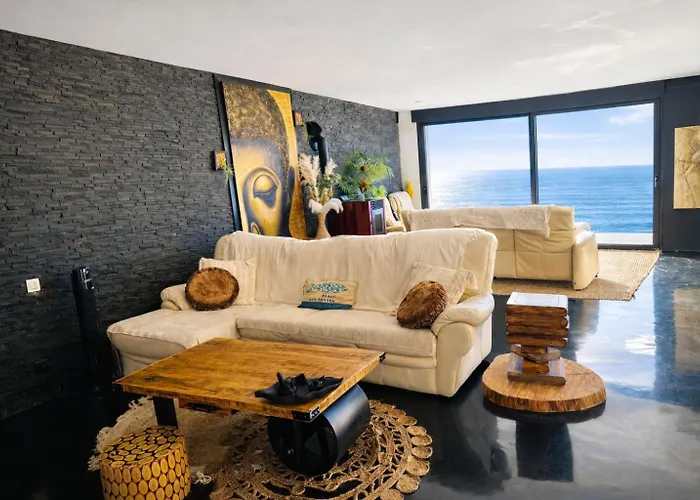 Le Dauphin 4 Etoiles Vu Villa